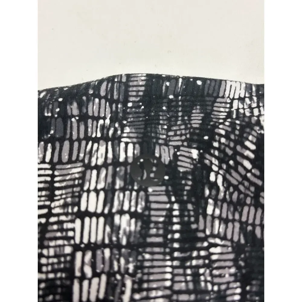 Lululemon patterned leggings
